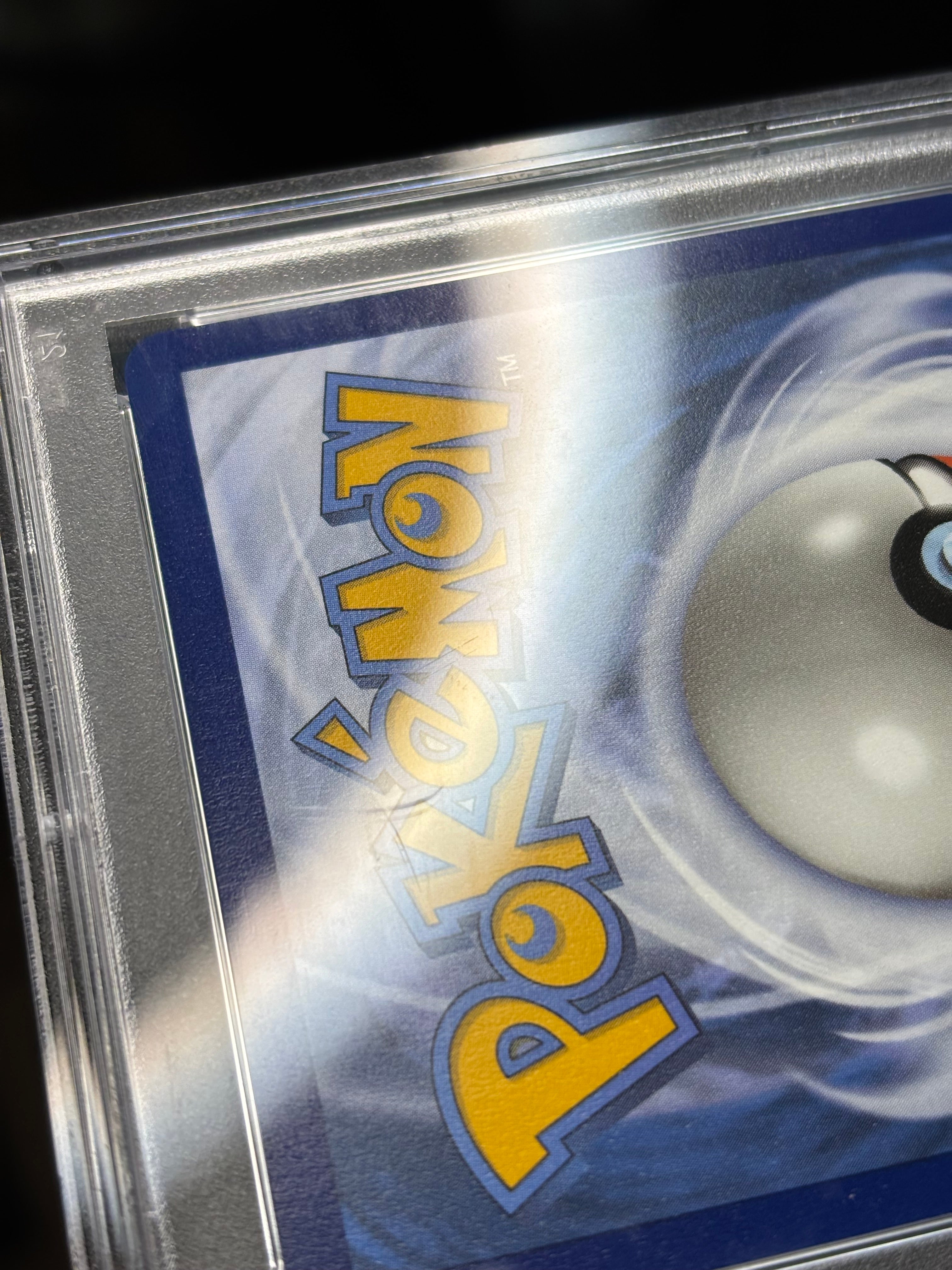 Suicune V - Crown Zenith: Galarian Gallery PSA 10 (Small Scratch)