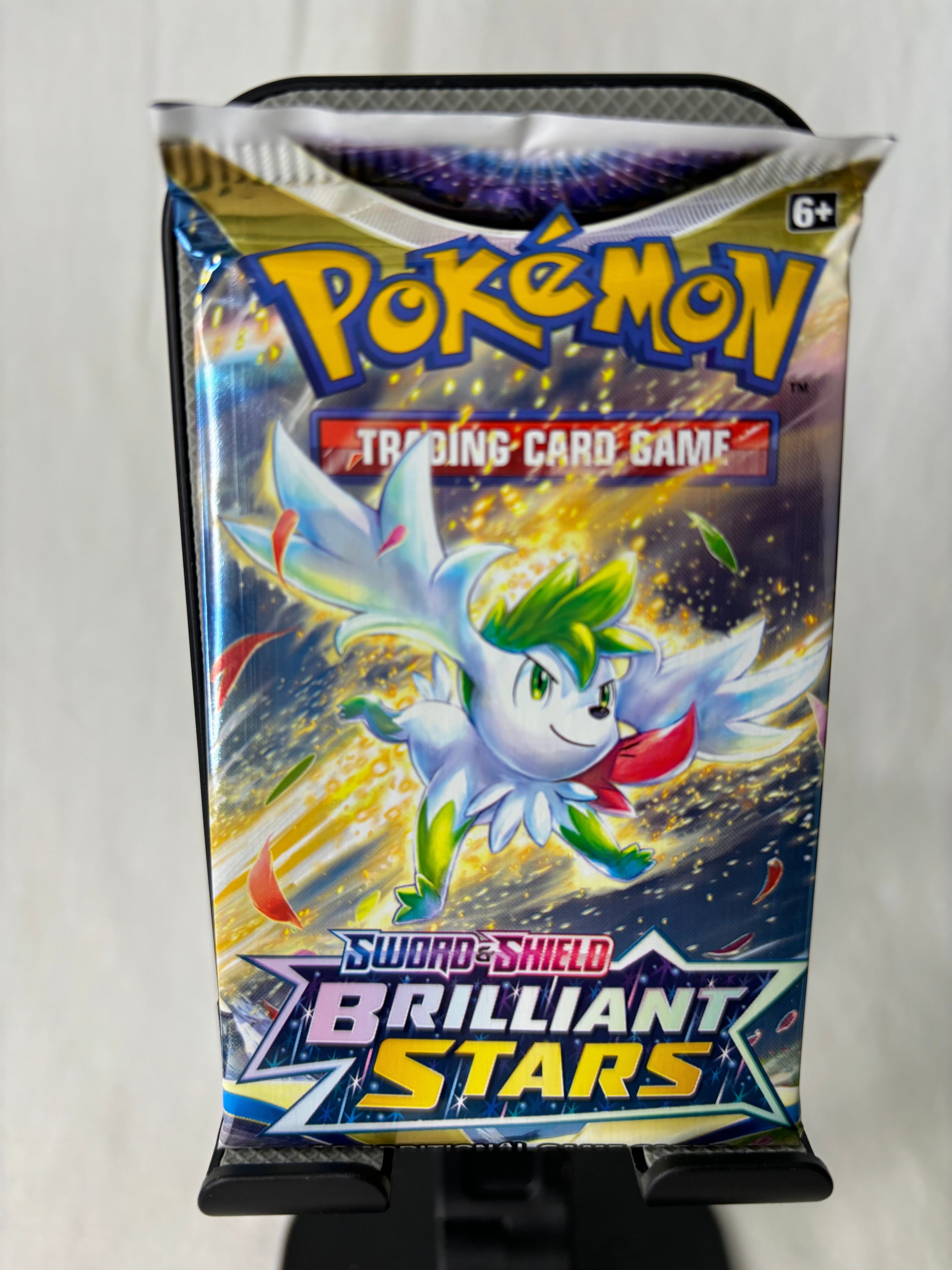 Pokemon Brilliant Stars Booster Pack (Styles May Vary)