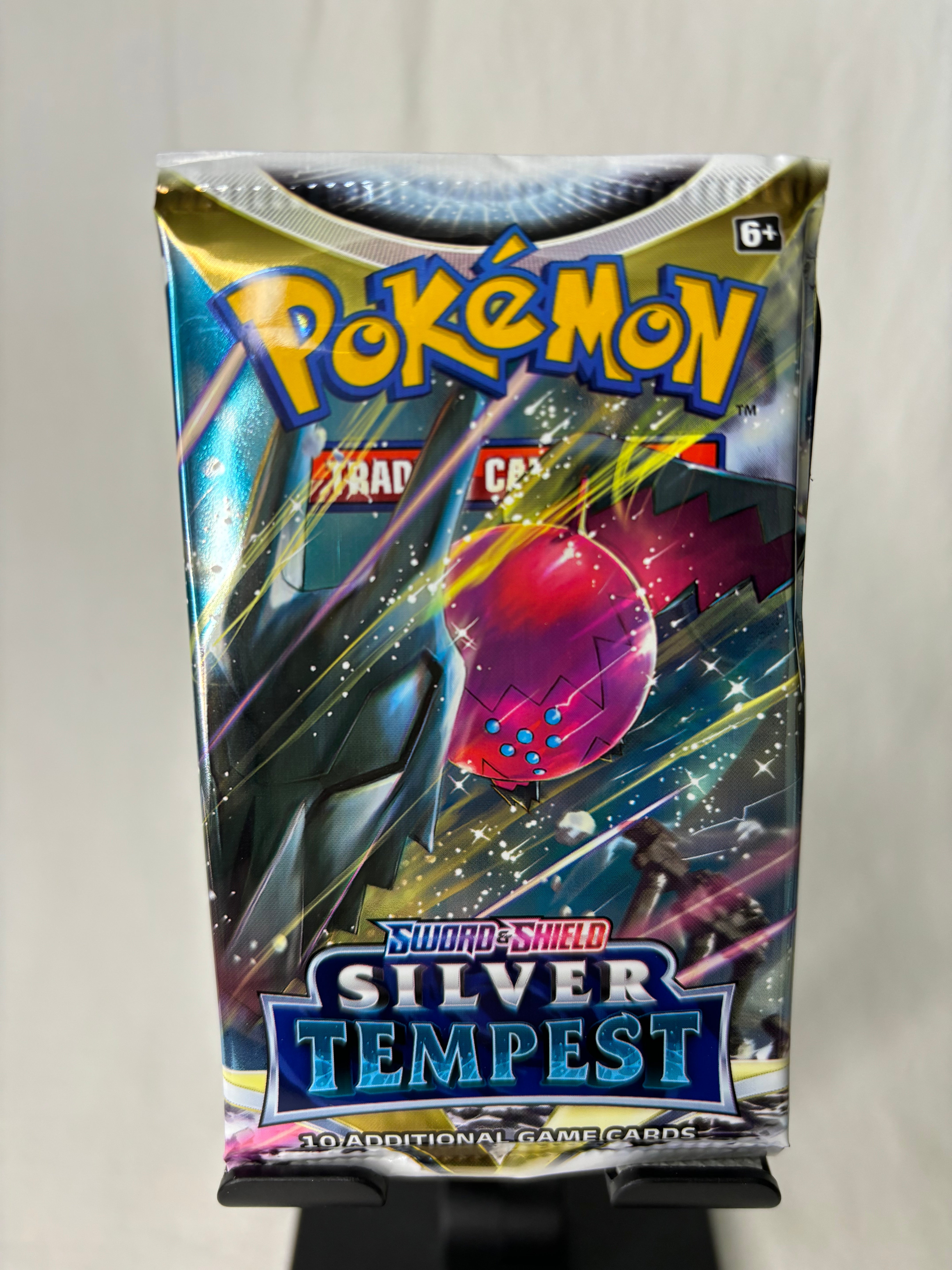 Pokemon Silver Tempest Booster Pack (Styles May Vary)